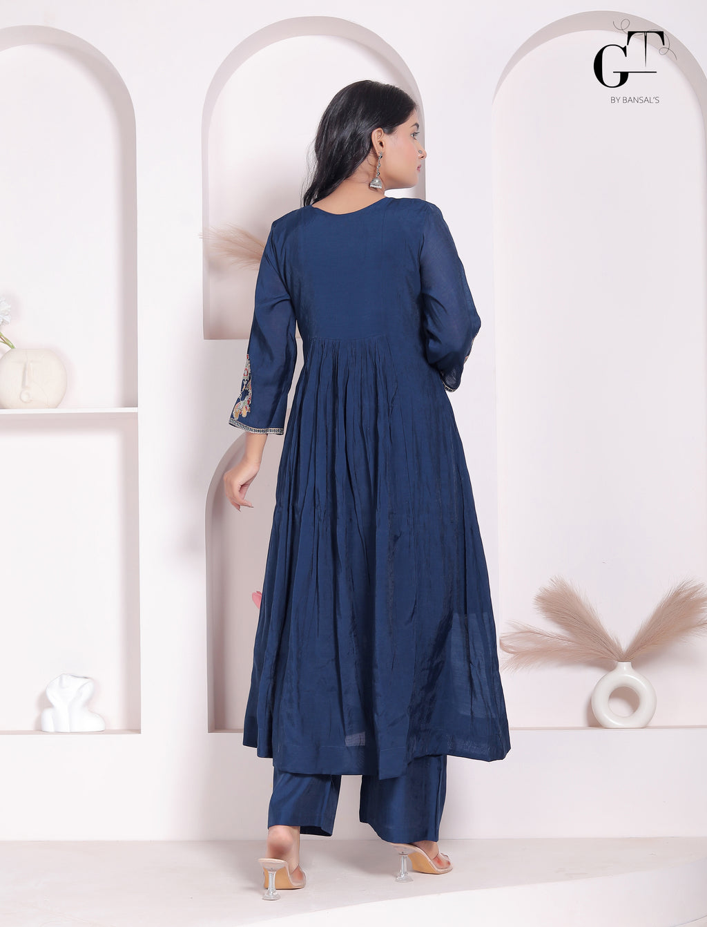 Rajwadi Peacock Suit
