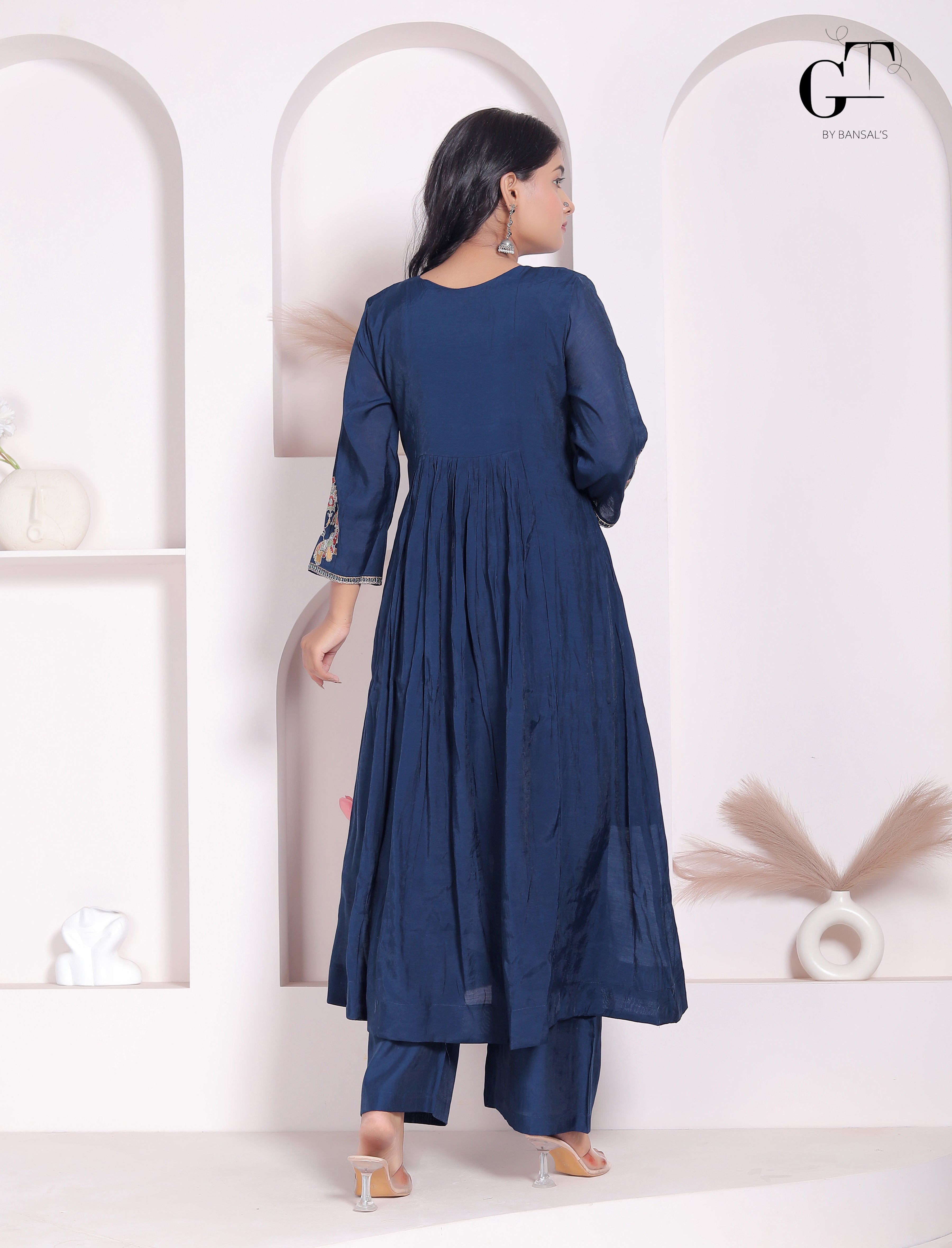 Rajwadi Peacock Suit