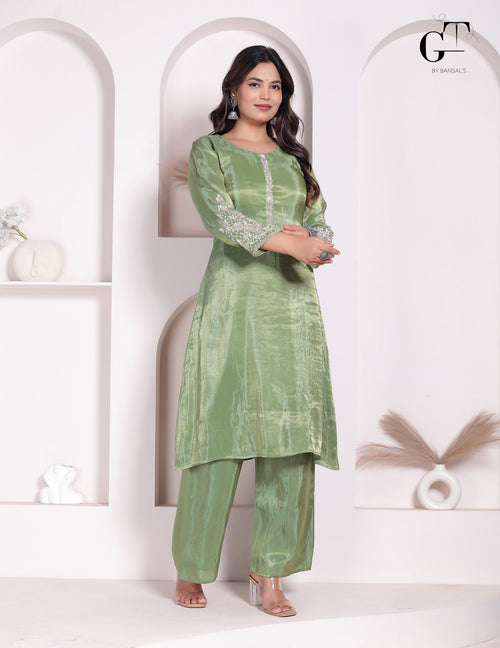 Pista Haldi Kurti Set