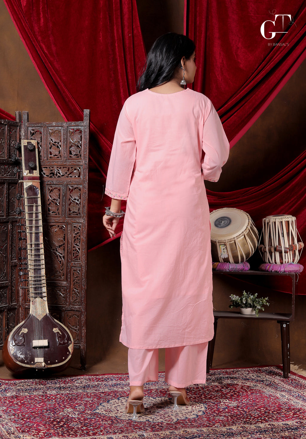 Gulabi Champa Ensemble
