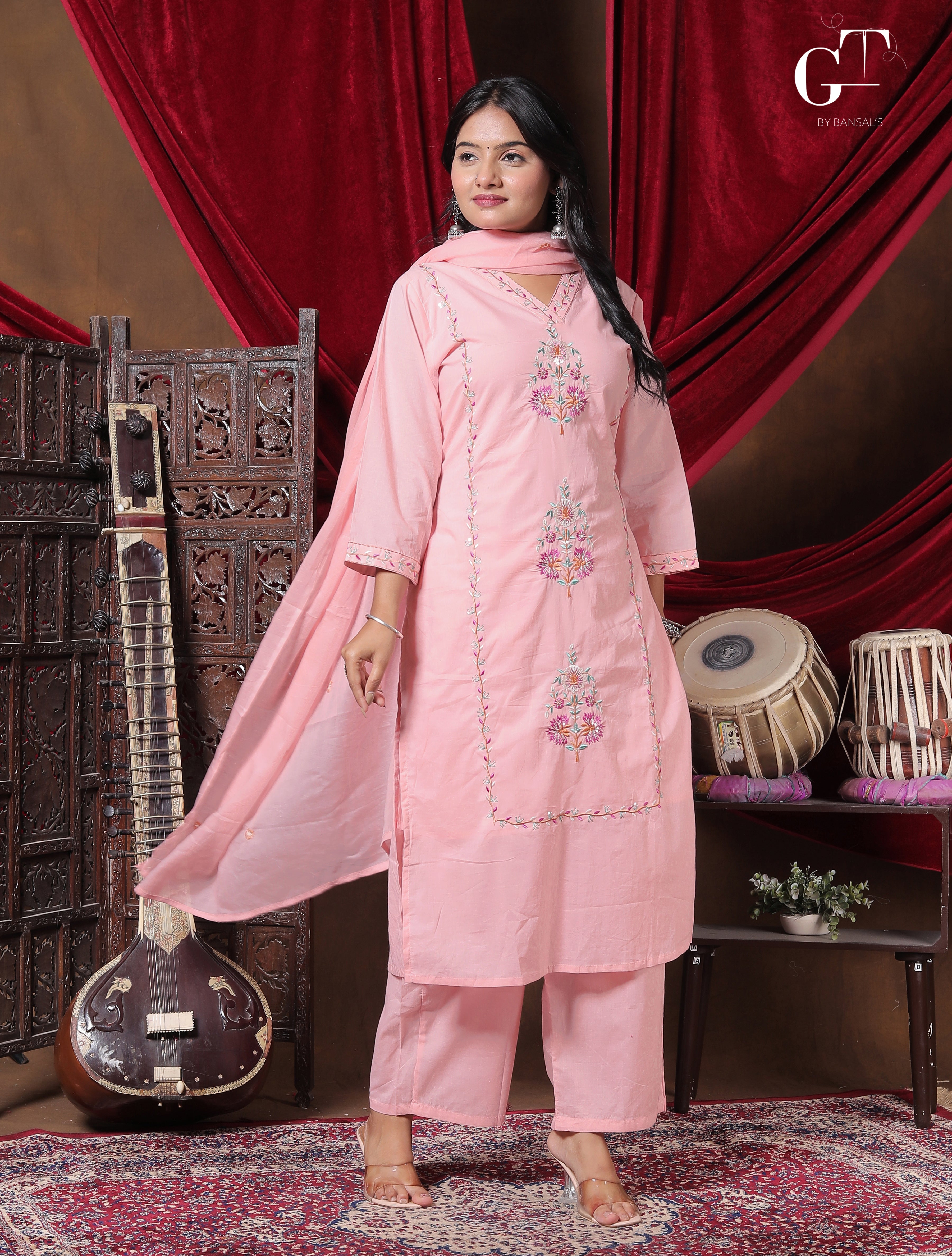 Gulabi Champa Ensemble
