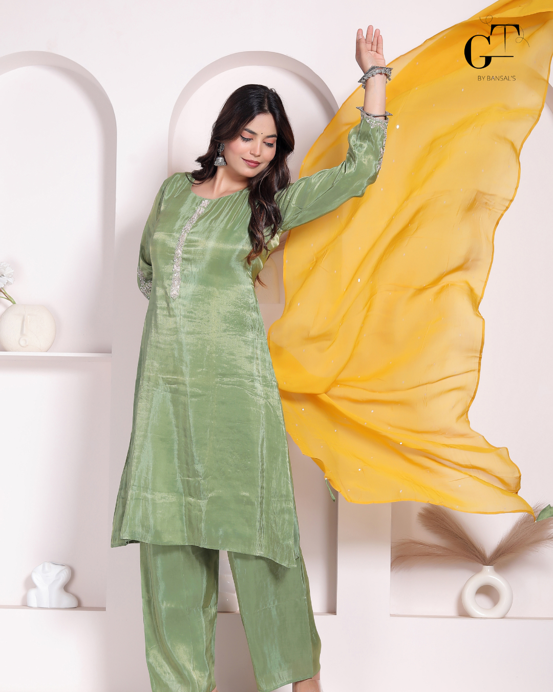 Pista Haldi Kurti Set